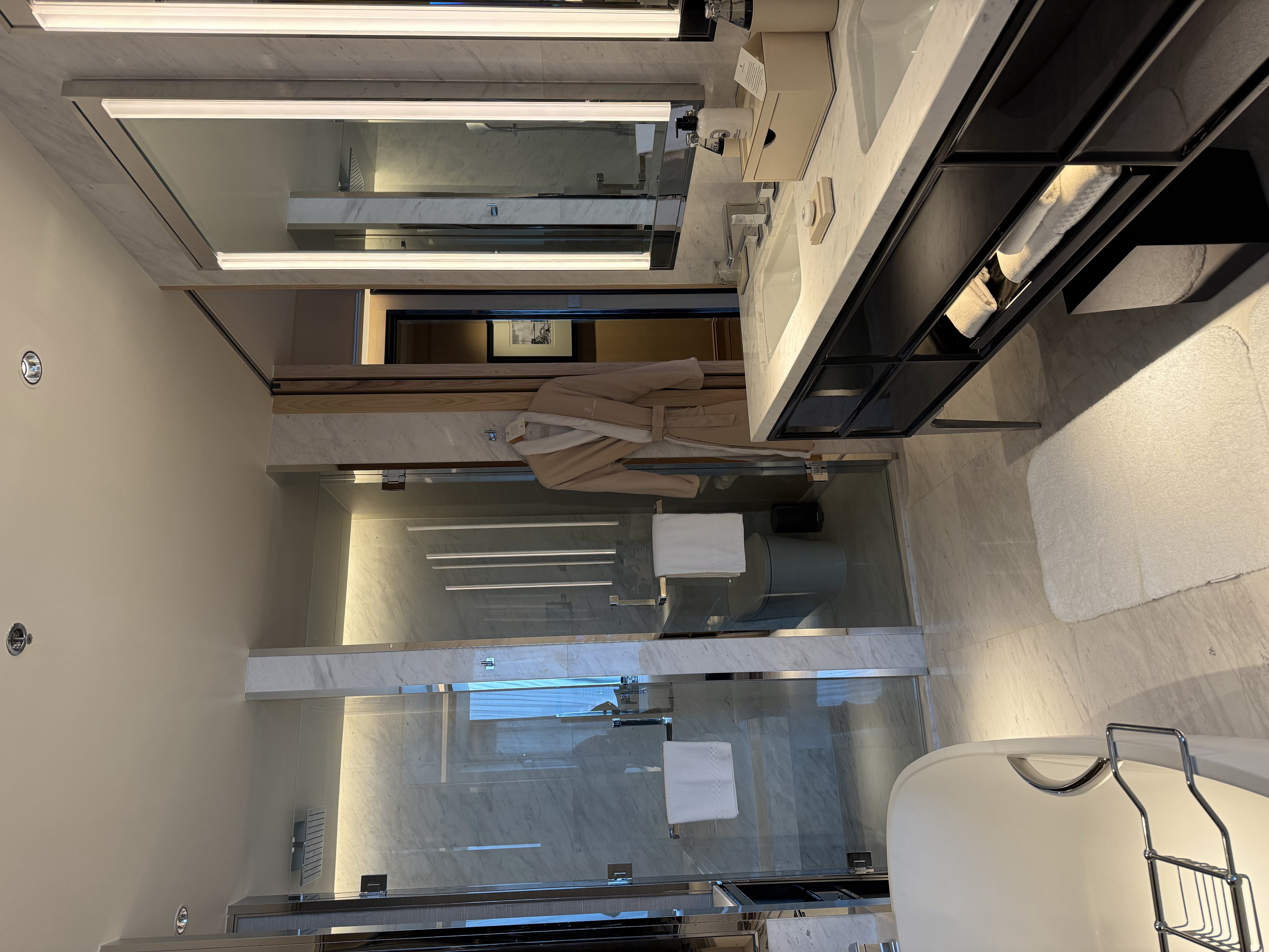 The Club Room - Image 7