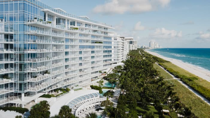 Four Seasons Hotel at The Surf Club luxury hotel in Miami, United States